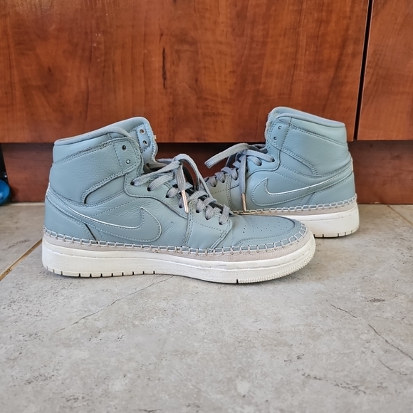 Jordan 1 Retro High Mica Green Women Size 9 - Picture 10 of 13